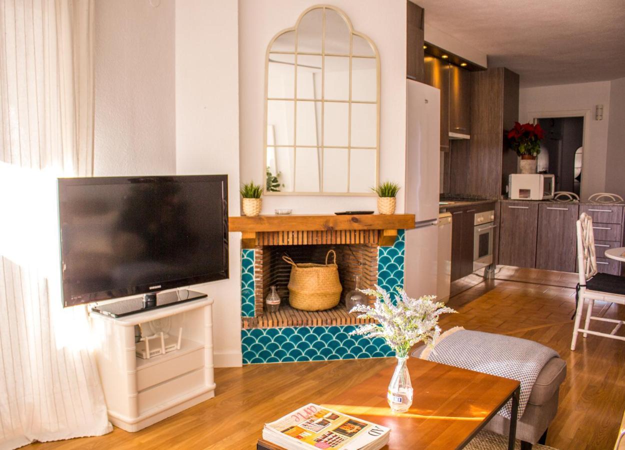 Benalgolf Lovely Apartment In Benalmadena With Sea Views, Excellent Wifi Connection, Private Backyard With Bbq ภายนอก รูปภาพ