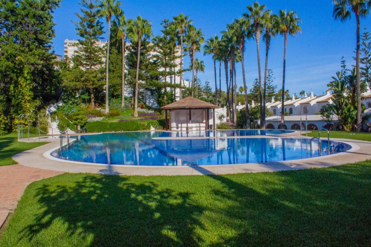 Benalgolf Lovely Apartment In Benalmadena With Sea Views, Excellent Wifi Connection, Private Backyard With Bbq ภายนอก รูปภาพ