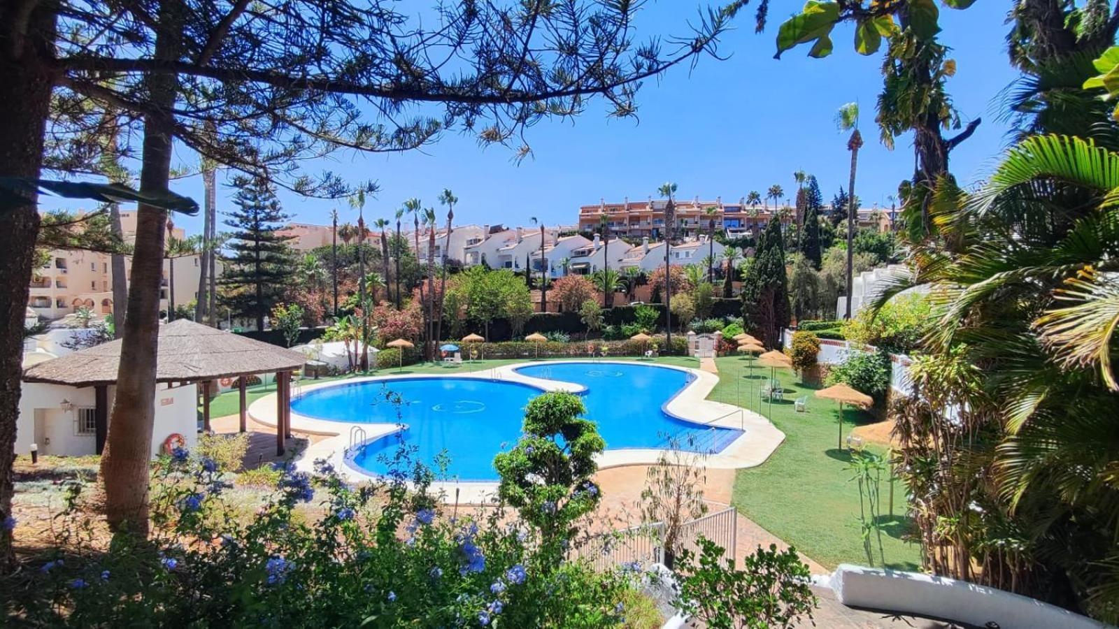 Benalgolf Lovely Apartment In Benalmadena With Sea Views, Excellent Wifi Connection, Private Backyard With Bbq ภายนอก รูปภาพ